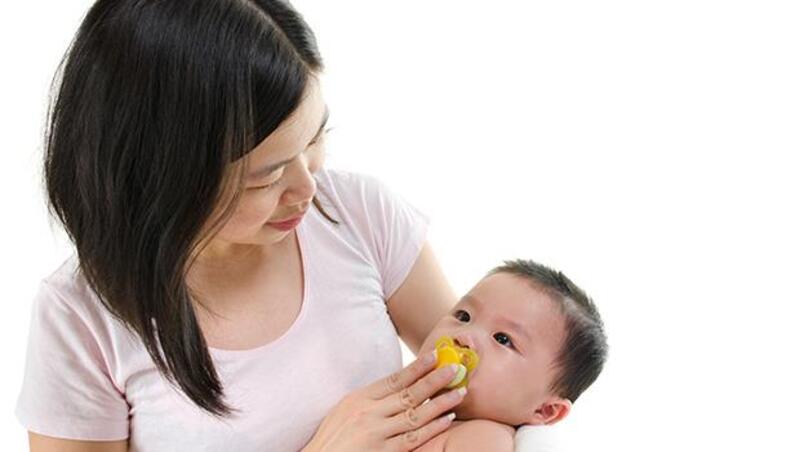 陣痛16小時，第一次看到寶寶不是「好可愛喔～」日本NHK的科學育兒術：母愛不是天生的