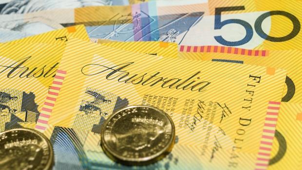 澳幣跌到金融風暴以來低點...想去澳洲玩可考慮分批買澳幣，但不要買澳幣保單