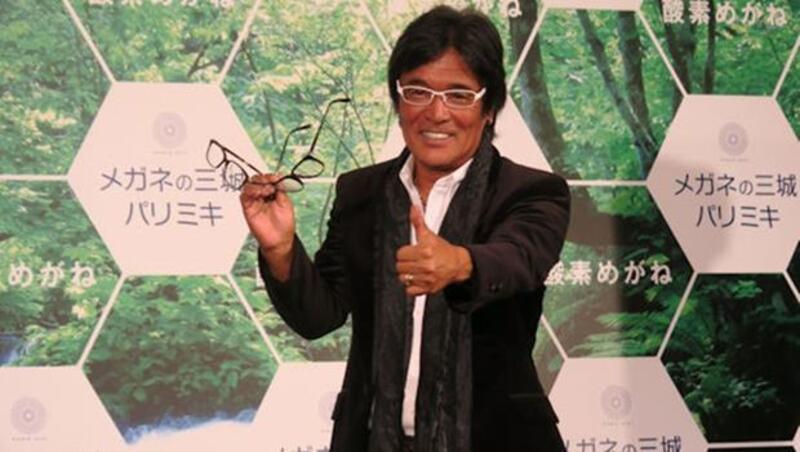 眼科醫師都推薦！日本最新「氧氣眼鏡」，會保溼的鏡框讓眼睛不再疲勞乾澀