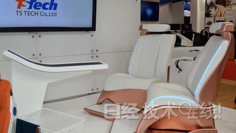 自動駕駛未來藍圖》不僅不用自己開車，乘客想睡或想聊天，座椅都能配合自動切換模式