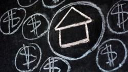 辦房貸前，請銀行派人到現場估價好麻煩？下載這張「詢問單」，用email就能完成估價