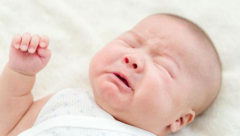 一哭就抱就是寵小孩？美國研究告訴你：嬰兒是寵不壞的