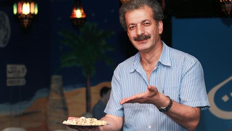 他露一手廚藝，好吃燉茄子讓人驚呼：伊朗男人不是不做飯的嗎？