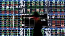 英國脫歐，台股重挫199點》台灣未來金融市場動盪不安，這件事比英國脫歐更危險！