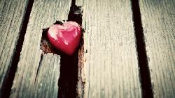 錢與人生》她為了留英和男友分手...回台灣後只領28K，男友卻已存夠錢準備娶別人