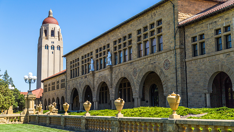美國史丹佛大學4大願景，顛覆你對大學的想像：隨時回大學讀6年、打破學科分界