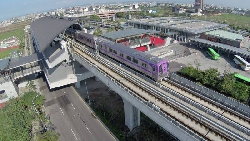 票價真的不是重點！機場捷運通車，最大的問題其實是在台北車站