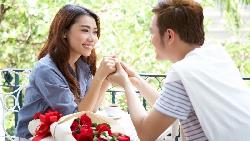 「妳不用工作也沒關係，我會努力工作賺錢養家！」為什麼這世代男人，越來越少講這句話？