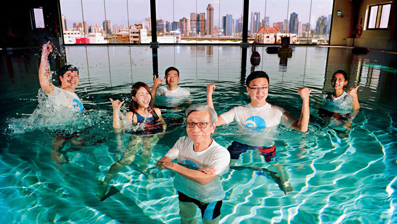 亞洲唯一潛水飯店，是一家小代工廠的轉型豪賭？ CEO：代工難賺，押寶「運動體驗」