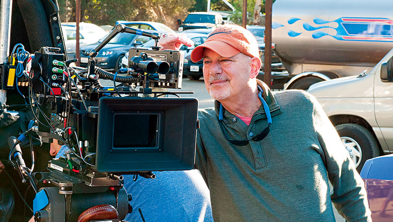 好萊塢導演柯漢在雜誌文章〈X 級賽車手〉中找到靈感，並創造了《玩命關頭》系列的首部曲。