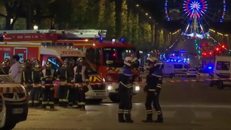 巴黎香榭大道槍手攻擊警釀1死 IS宣稱犯案