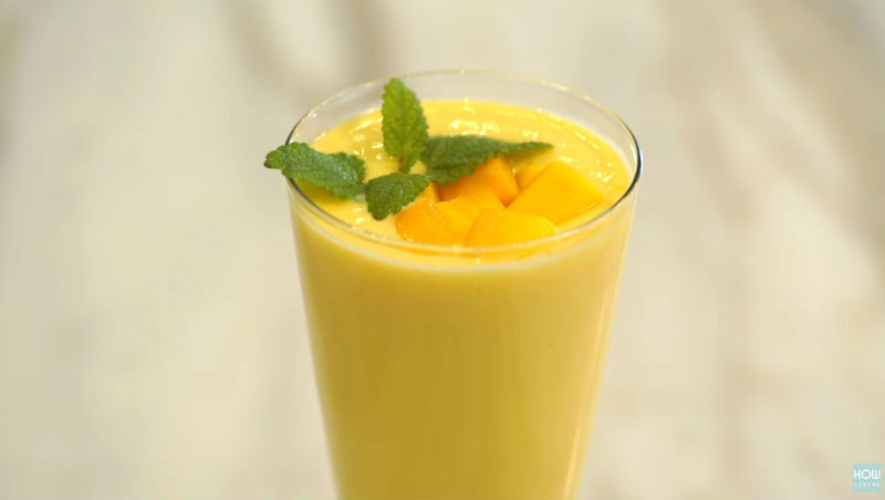 夏天就是要喝「芒果奶昔」》用●●取代鮮奶油，調出低卡濃稠奶昔！