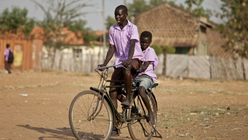 為什麼在西非，一台只有最陽春變速功能的腳踏車，售價竟超過台幣1萬5？