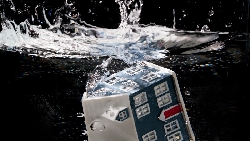 台灣房市慘況，和日本房市泡沫破滅前夕相近！除非政府開放這項政策，否則鐵崩盤