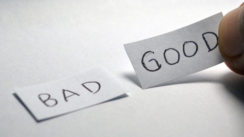 不想背上「打小報告」罪名，但同事表現又不OK....有這3種狀況就該告訴主管