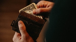 搞丟3萬元會讓你難過很久？成功者和你不一樣