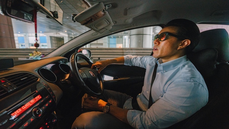 放棄月賺十幾萬生意跑去載客...外商經理人從一個Uber司機發現台灣旅遊業的優勢