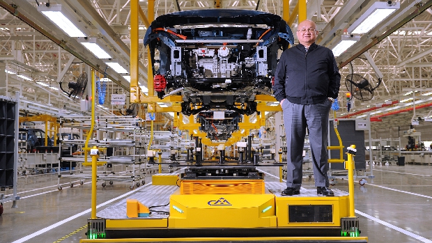 計程車司機翻身全球汽車零件王