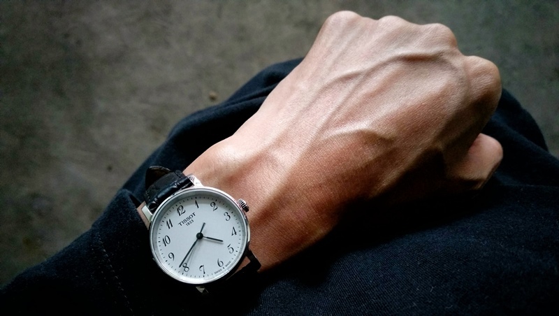 辛苦工作一年，年終買支好手錶給自己！網路聲量調查：適合小資族入手的10大品牌手錶